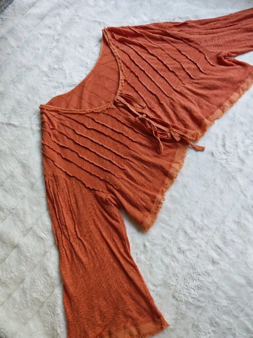 Free People Summer Nights Top XS Rust Orange Pleated Raw Hem Bell Sleeve Boho Li